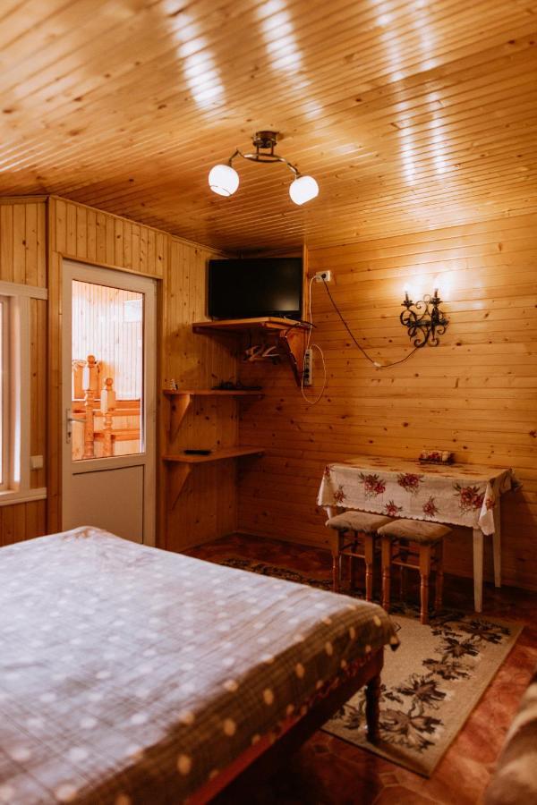 Акорди Плеса Yaremche Luaran gambar