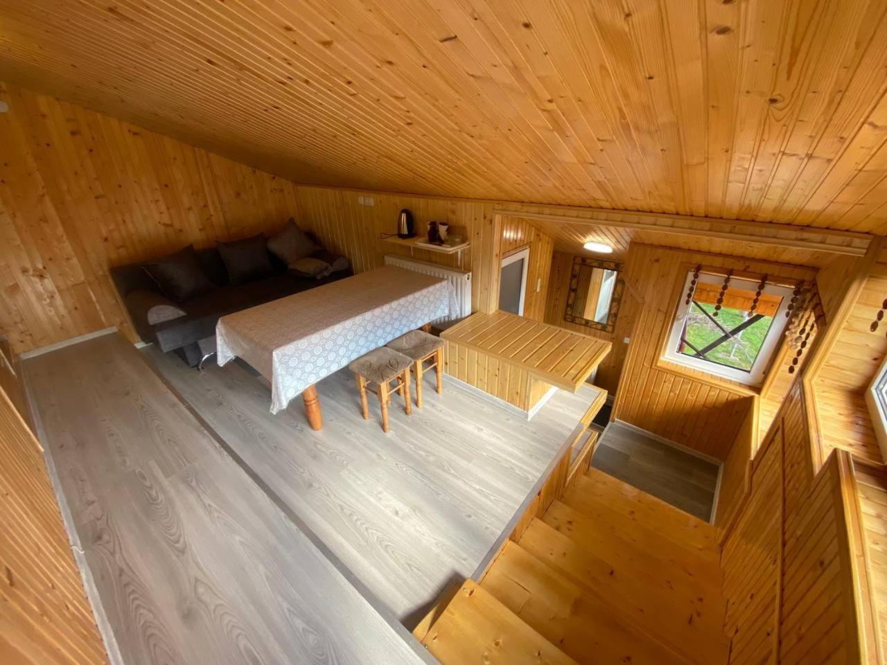Акорди Плеса Yaremche Luaran gambar